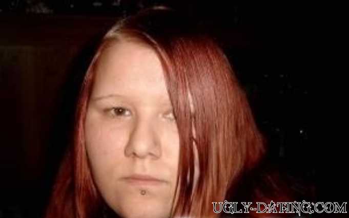 Reizlose Frau Reizlose Frau sucht Freund und Sklaven