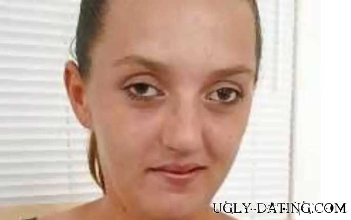 Schielende Frau Schielende Frau ficken?